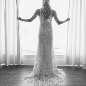 White lulus wedding dress